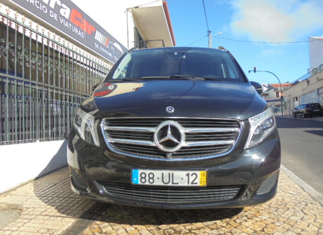 Mercedes-Benz V250 CDI Avangard completo