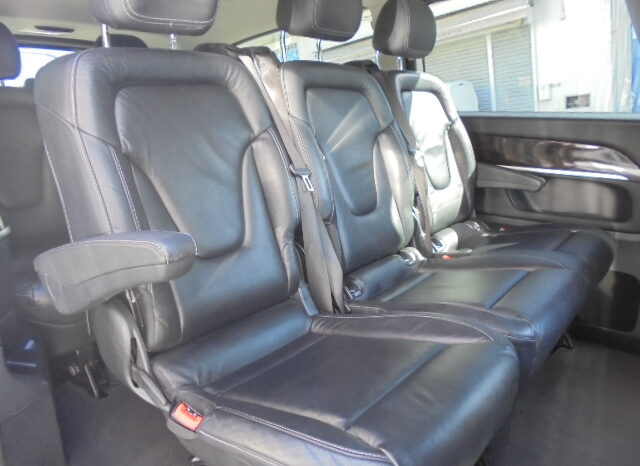 Mercedes-Benz V250 CDI Avangard completo