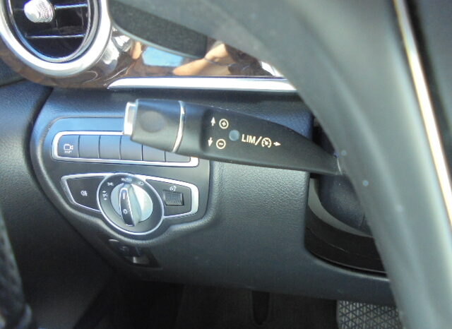 Mercedes-Benz V250 CDI Avangard completo