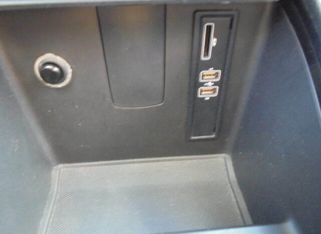 Mercedes-Benz V250 CDI Avangard completo