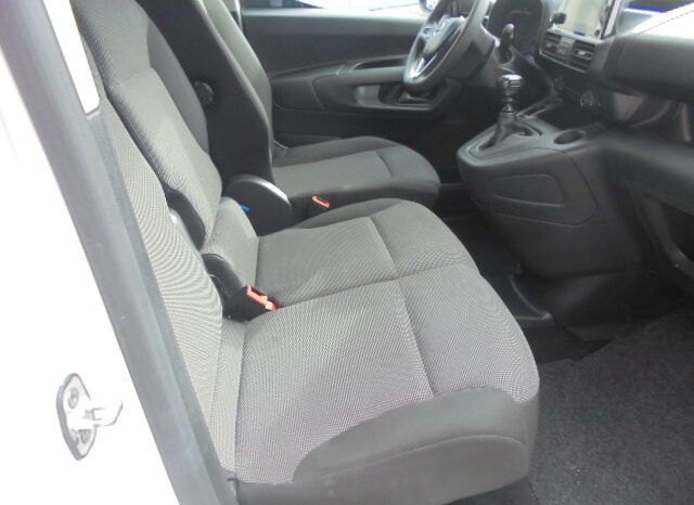 Opel Combo 1.5CDTI XL completo