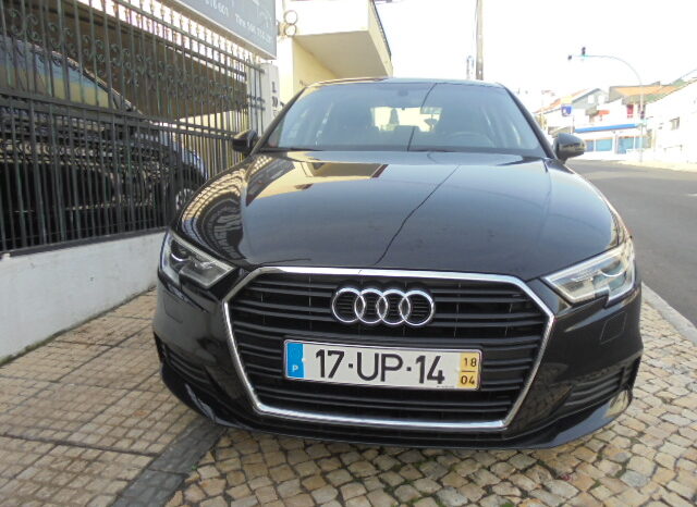 Audi A3 1.6 TDI Sport completo