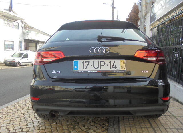 Audi A3 1.6 TDI Sport completo