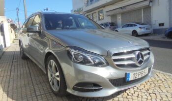 Mercedes-Benz E300 Hybrid completo