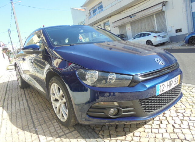 Volkswagen Scirocco 2.0 TDI Caixa Automática completo