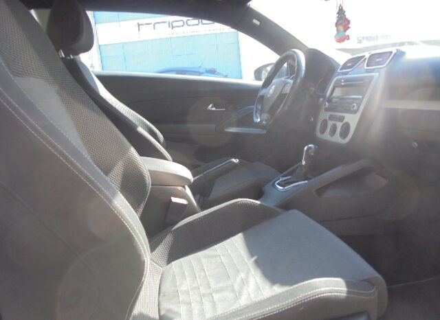 Volkswagen Scirocco 2.0 TDI Caixa Automática completo