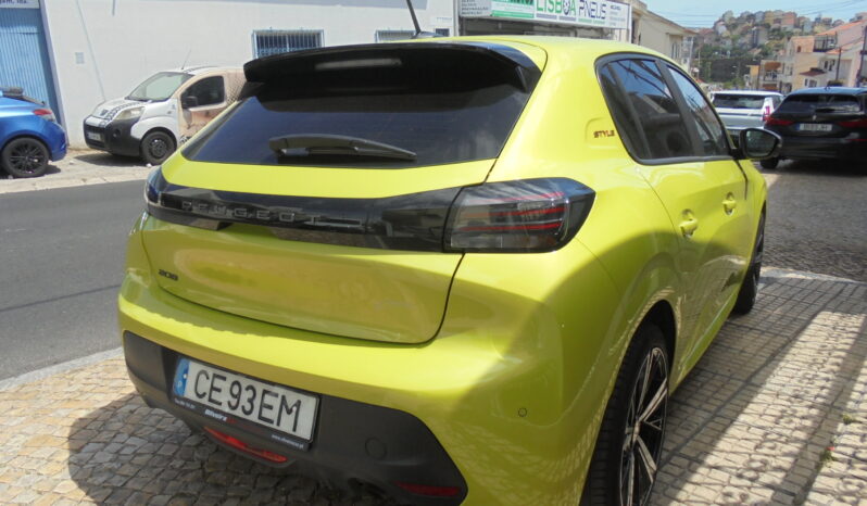 Peugeot 208 1.2 Style completo