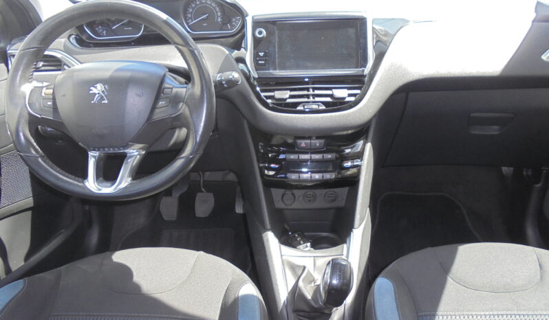 Peugeot 208 1.2 Alure completo