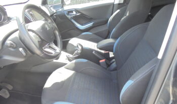 Peugeot 208 1.2 Alure completo
