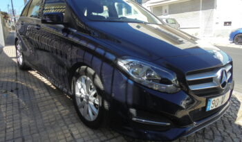 Mercedes-Benz B200 CDI completo