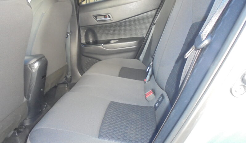 Toyota C-HR 1.8 Hybrido completo